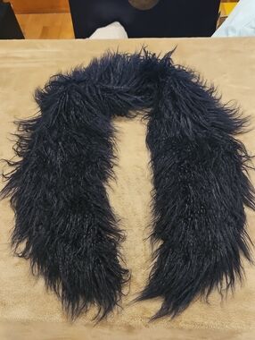 NIC+ZOE Black Faux Fur Scarf